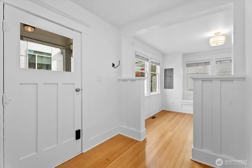 2609 SW Adams Street Seattle WA 98126
