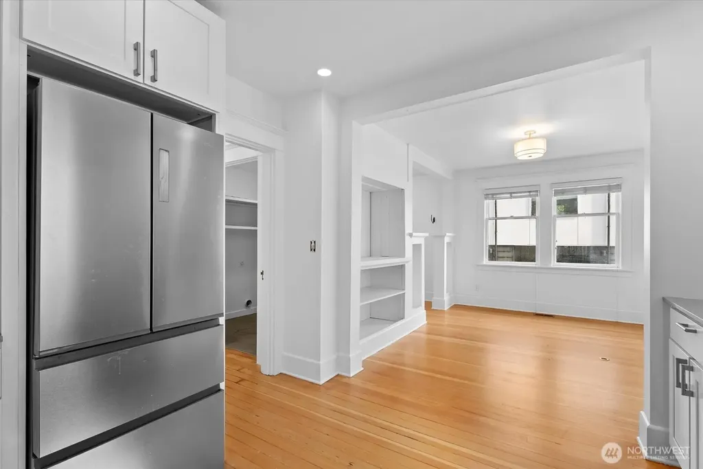 2609 SW Adams Street Seattle WA 98126