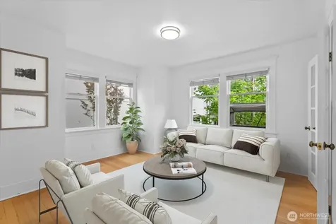 2609 SW Adams Street Seattle WA 98126
