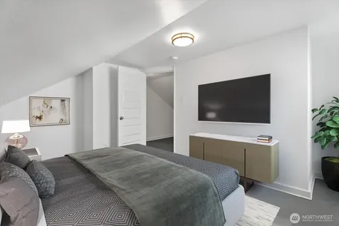 2609 SW Adams Street Seattle WA 98126