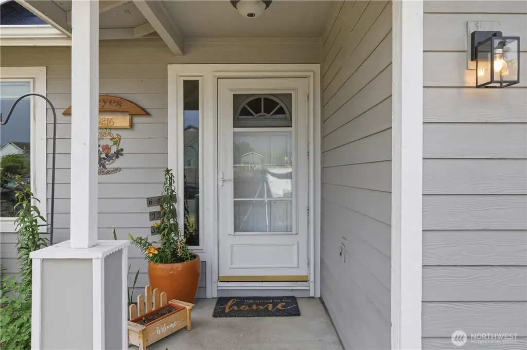 9816 Ramsay Dr SE Yelm WA 98597