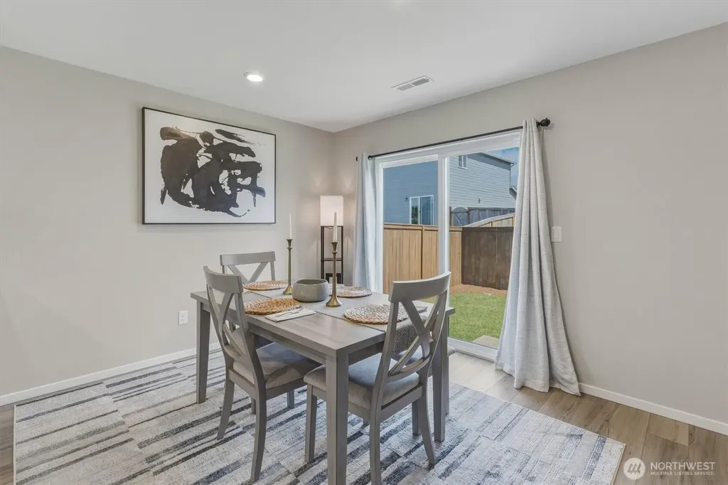 1897 Melody Way Longview WA 98632