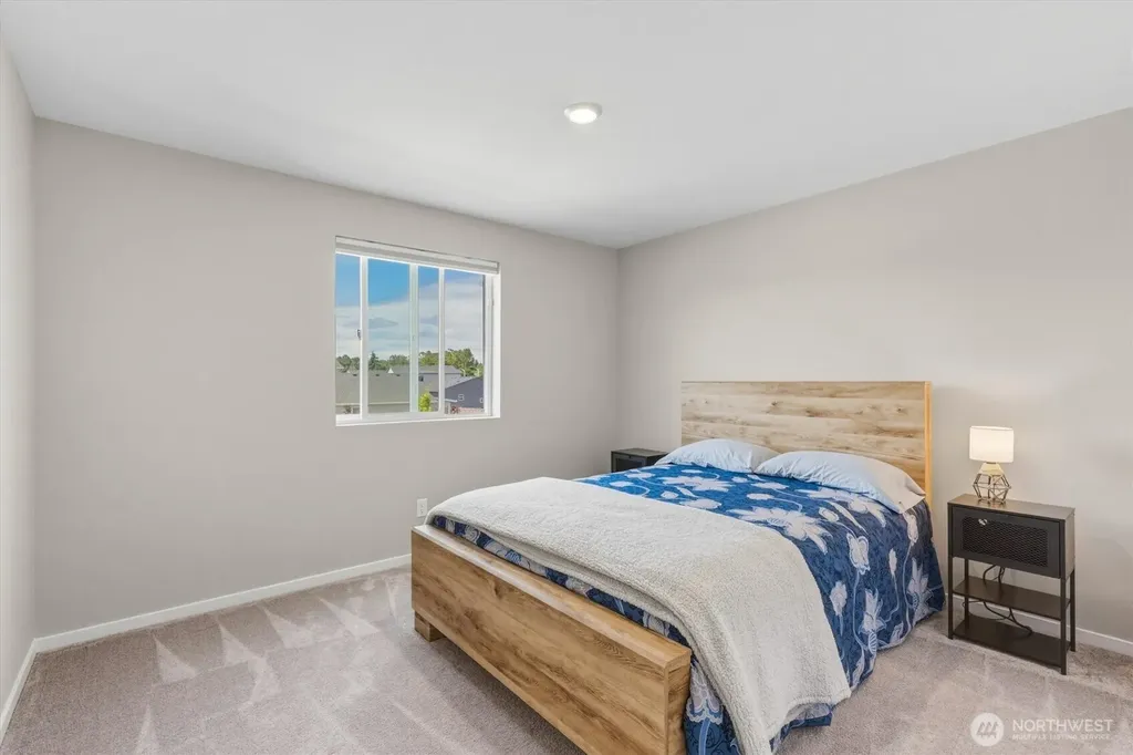 1897 Melody Way Longview WA 98632