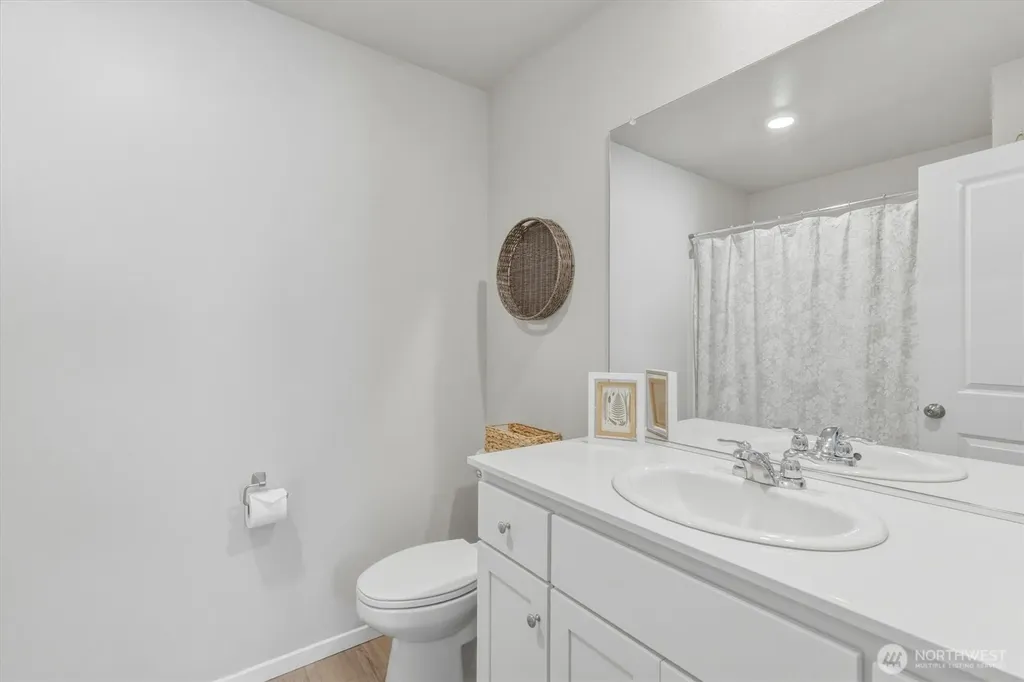 1897 Melody Way Longview WA 98632