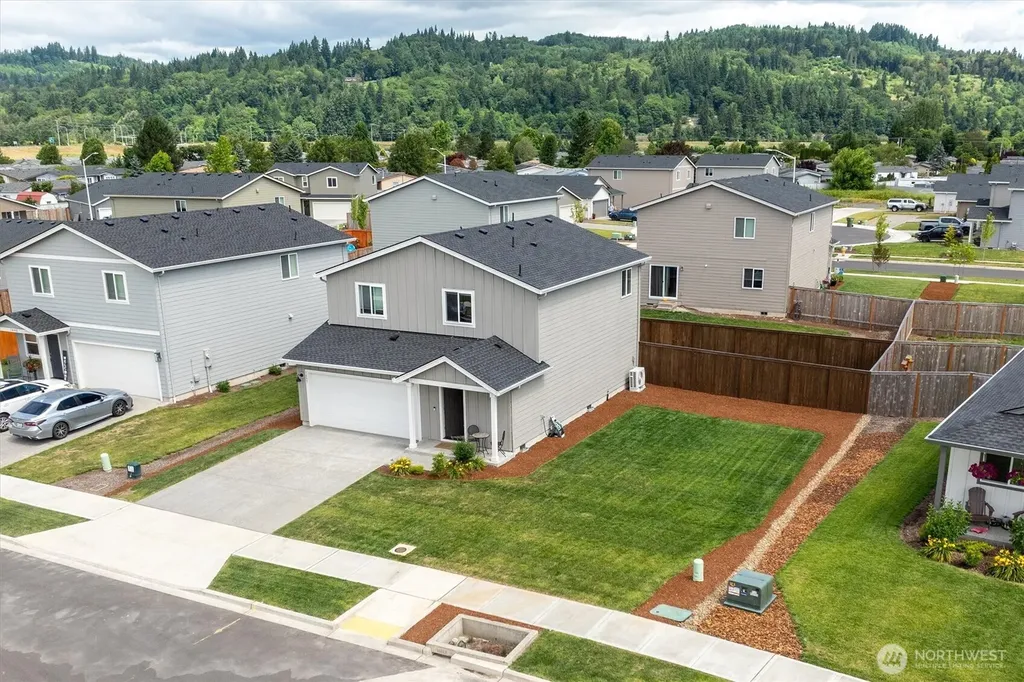 1897 Melody Way Longview WA 98632