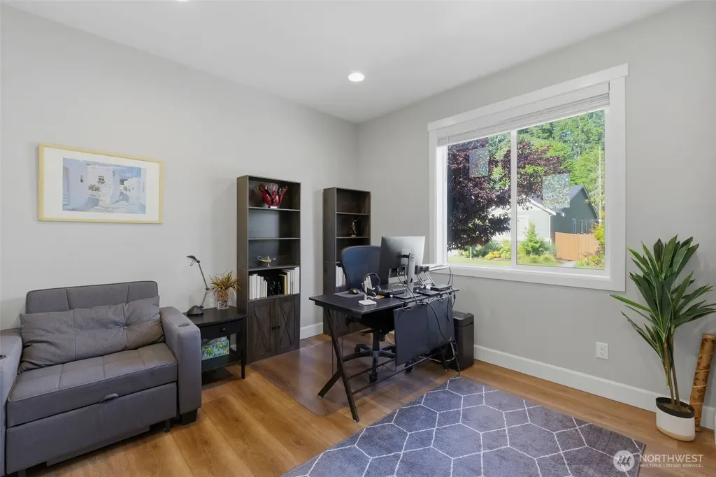 6657 Skipper Lane SE Port Orchard WA 98367
