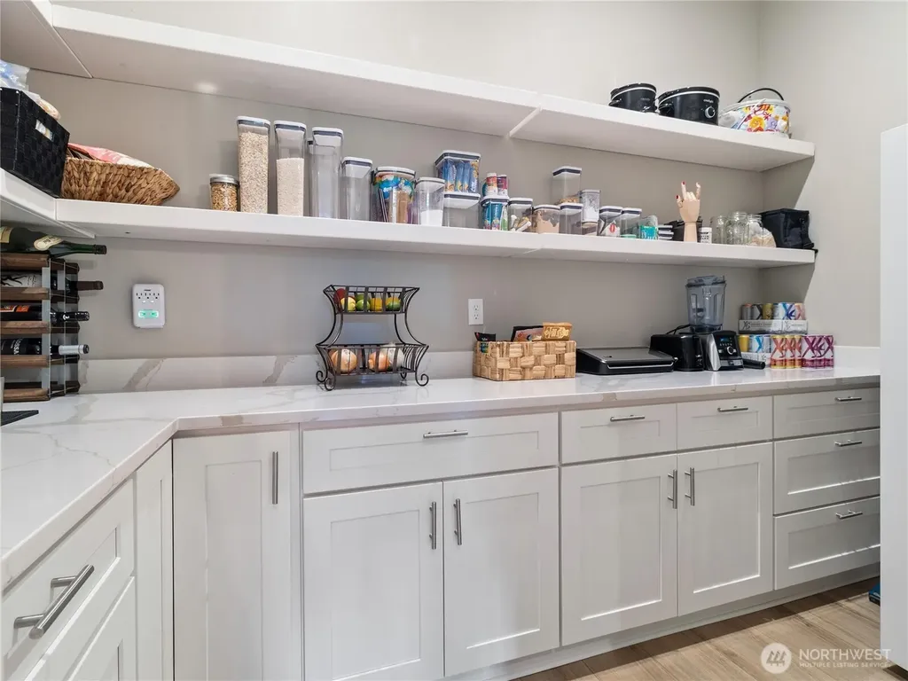 39456 Mountain Park Drive E Roy WA 98580