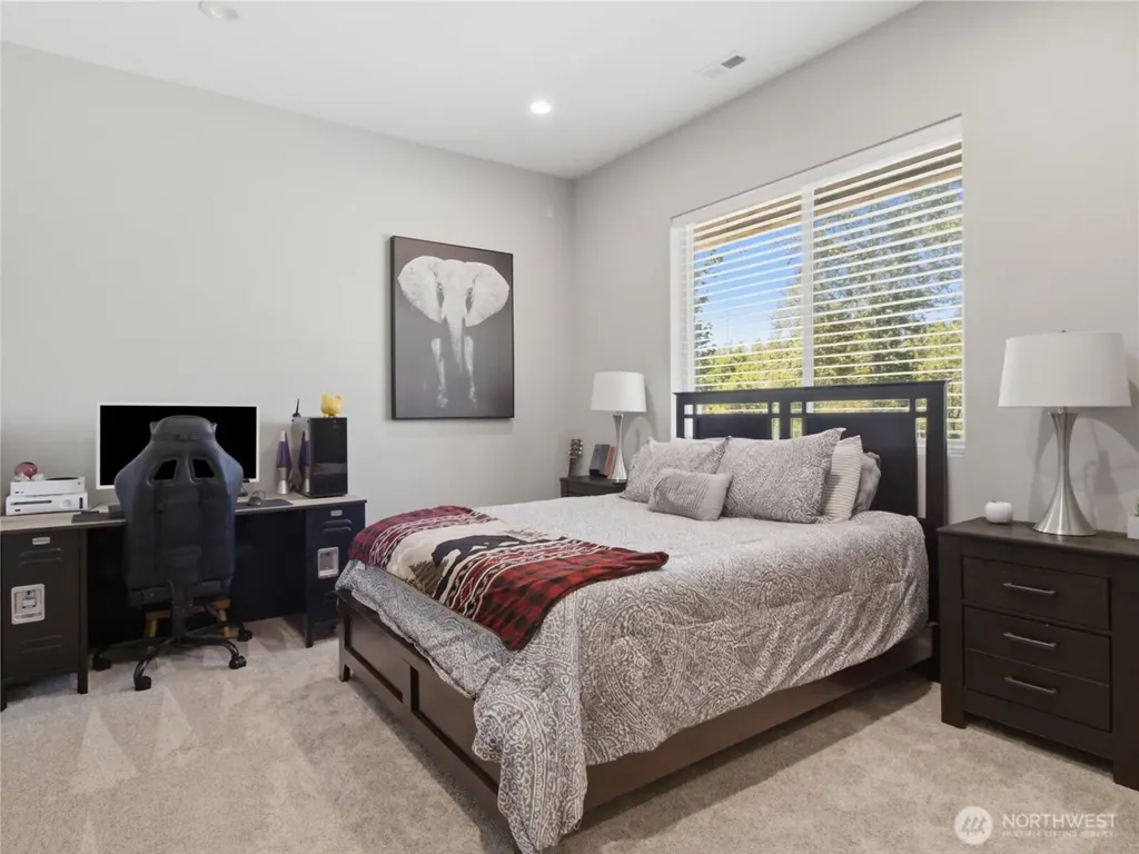 39456 Mountain Park Drive E Roy WA 98580