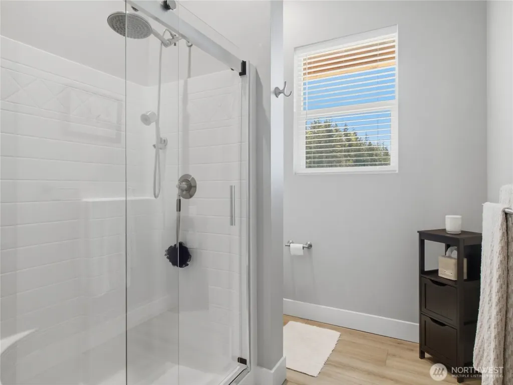 39426 Mountain Park Drive E Roy WA 98580