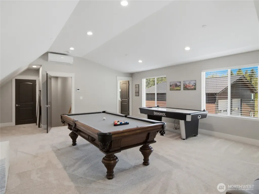 39426 Mountain Park Drive E Roy WA 98580