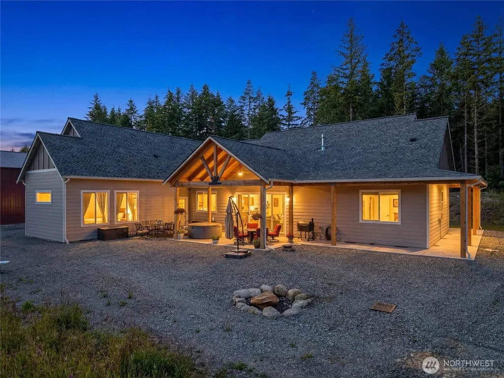 39456 Mountain Park Drive E Roy WA 98580