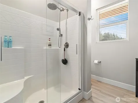 39456 Mountain Park Drive E Roy WA 98580