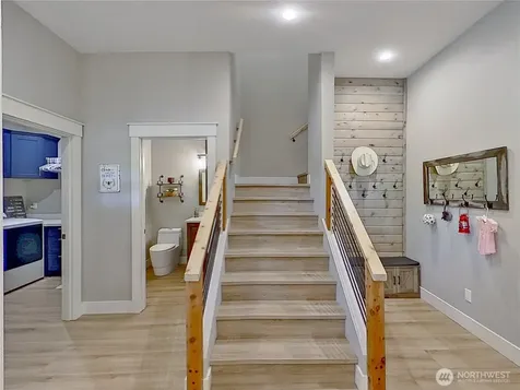 39456 Mountain Park Drive E Roy WA 98580
