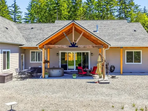39456 Mountain Park Drive E Roy WA 98580