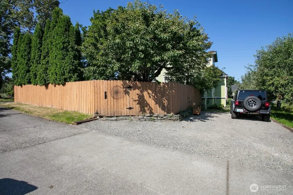 1402 Humboldt Street Bellingham WA 98225