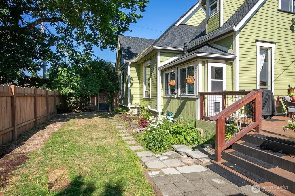 1402 Humboldt Street Bellingham WA 98225