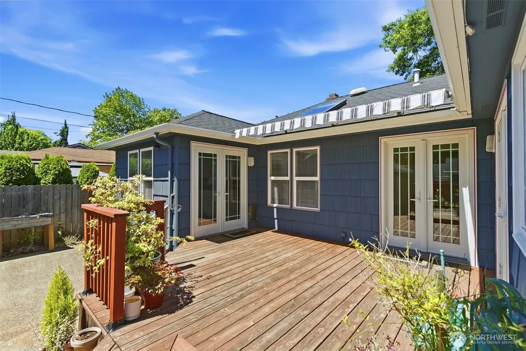2219 Washington Way Longview WA 98632