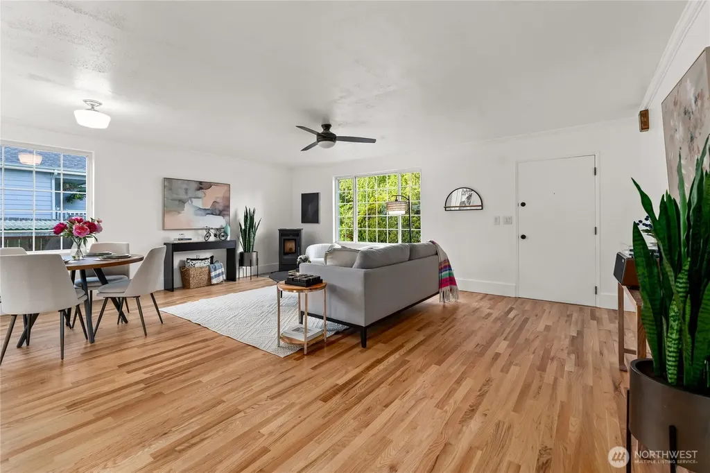 23114 29th Avenue W Brier WA 98036