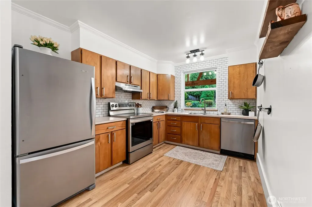 23114 29th Avenue W Brier WA 98036
