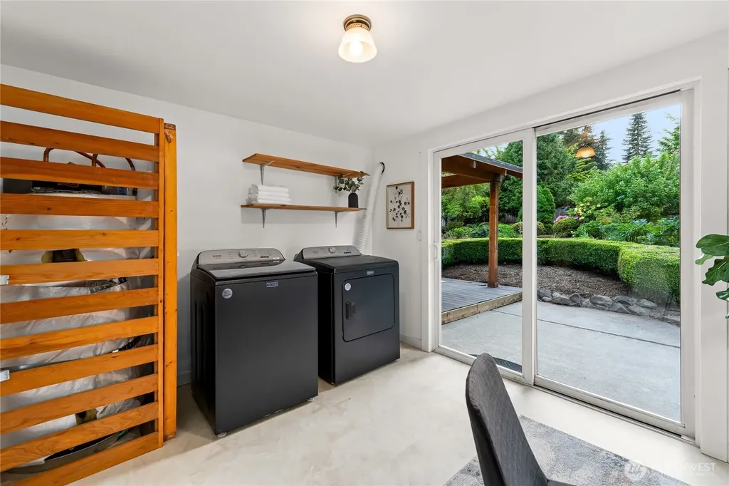 23114 29th Avenue W Brier WA 98036