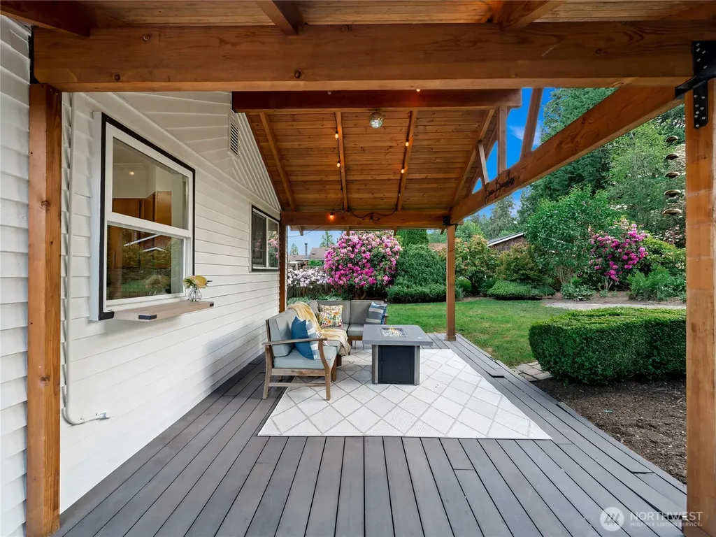 23114 29th Avenue W Brier WA 98036