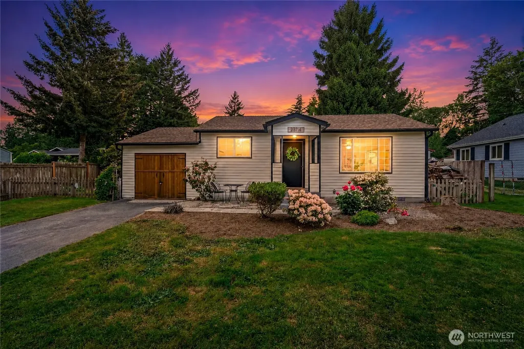 23114 29th Avenue W Brier WA 98036