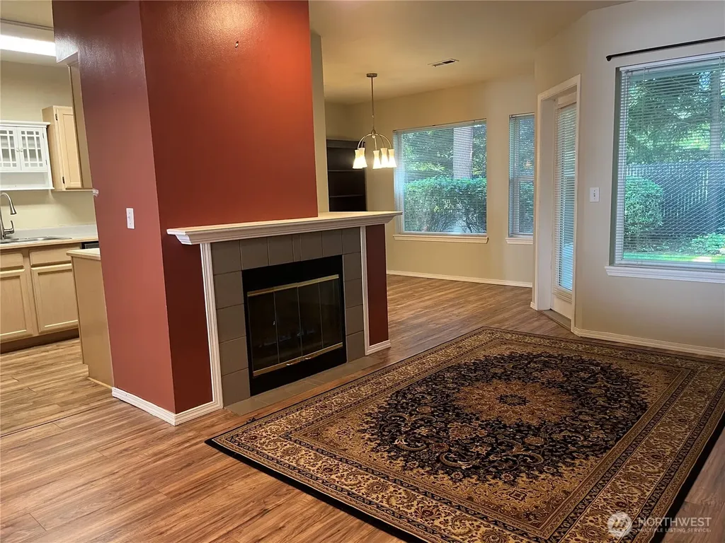 5718 S Grove Drive Mukilteo WA 98275