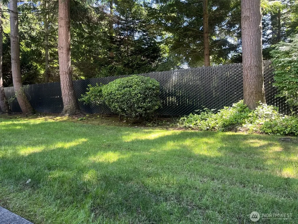 5718 S Grove Drive Mukilteo WA 98275