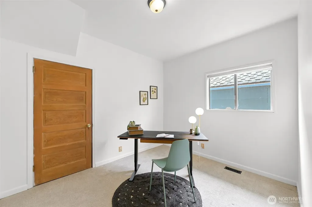 905 E Maple Street Bellingham WA 98225