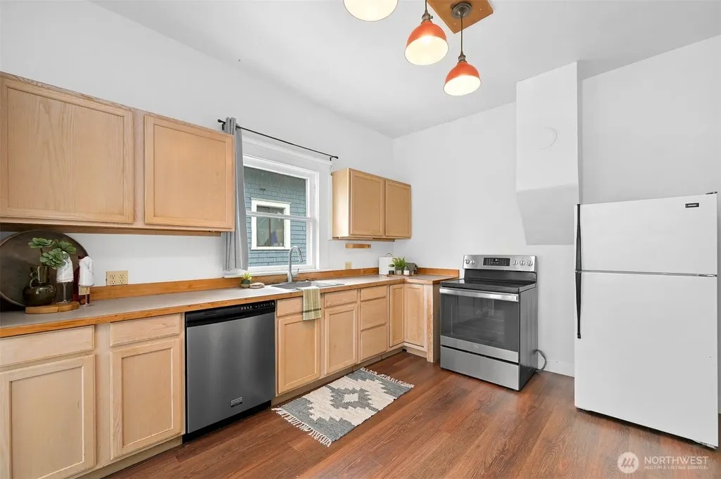 905 E Maple Street Bellingham WA 98225