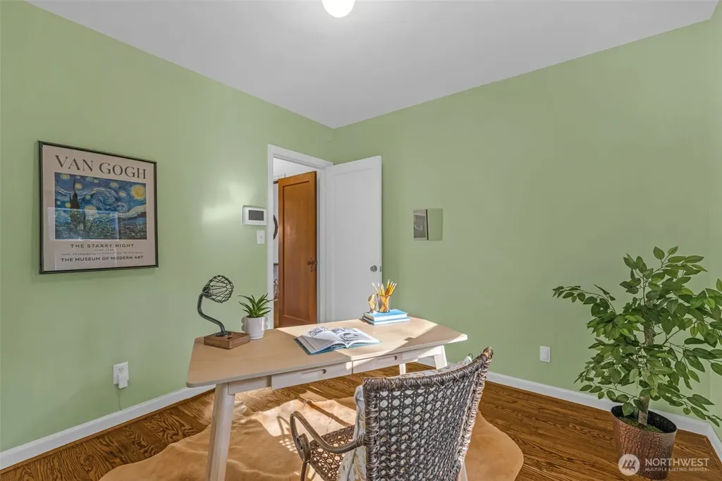 2301 Delmar Drive E Seattle WA 98102