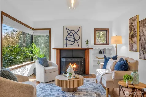2301 Delmar Drive E Seattle WA 98102