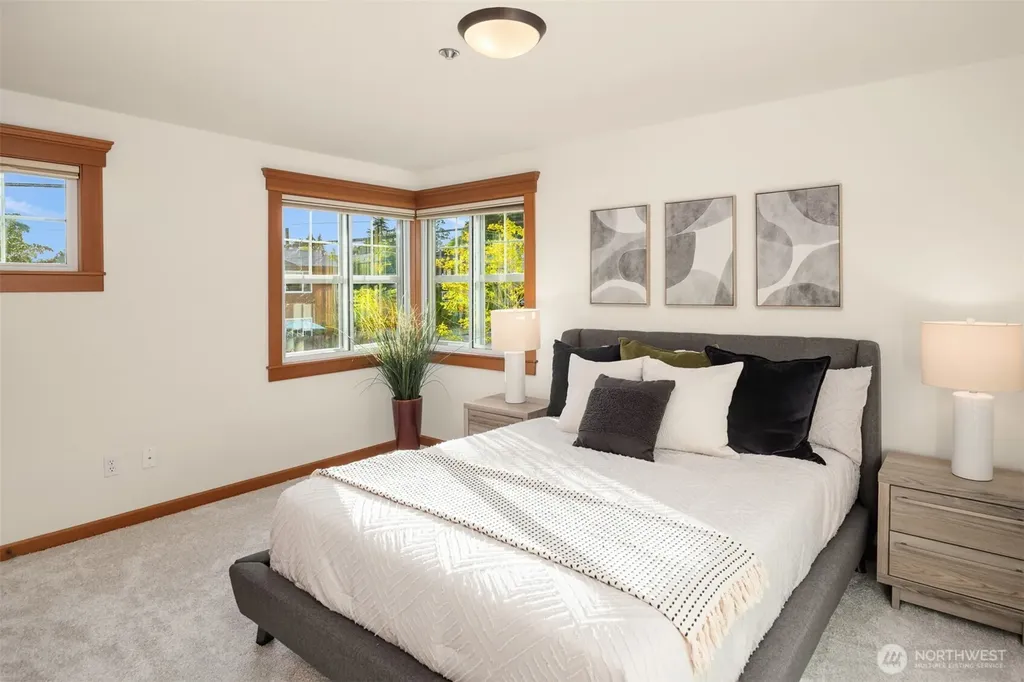 3670 Dayton Avenue N Seattle WA 98103