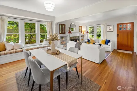 7506 23rd Avenue NW Seattle WA 98117