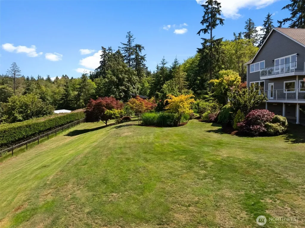 5518 35th Street NW Gig Harbor WA 98335