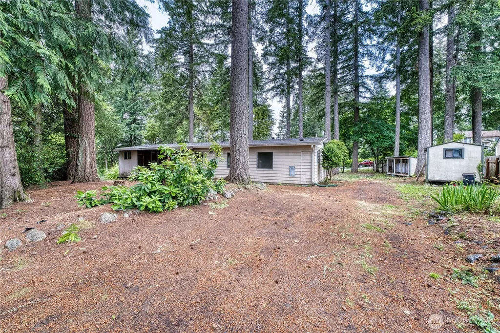 270 NE Saber Drive Belfair WA 98528