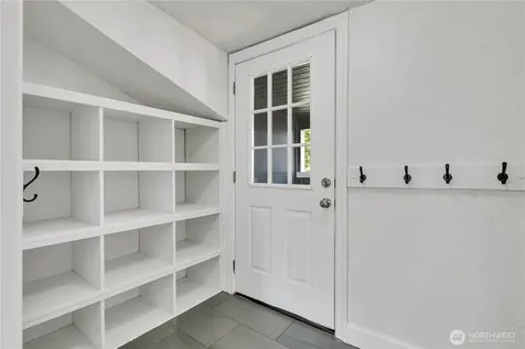 137 Wayne Avenue Pacific WA 98047
