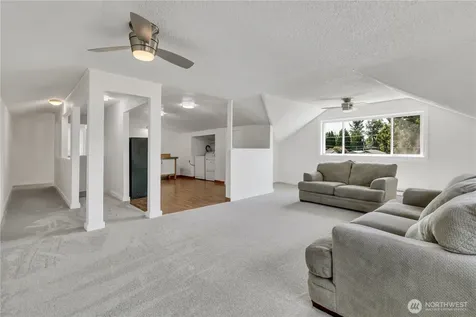 137 Wayne Avenue Pacific WA 98047