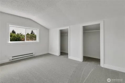 137 Wayne Avenue Pacific WA 98047