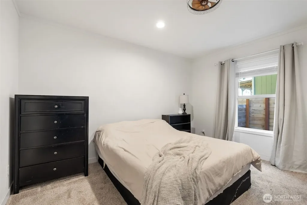 19613 25th Street Ct SW Lakebay WA 98349