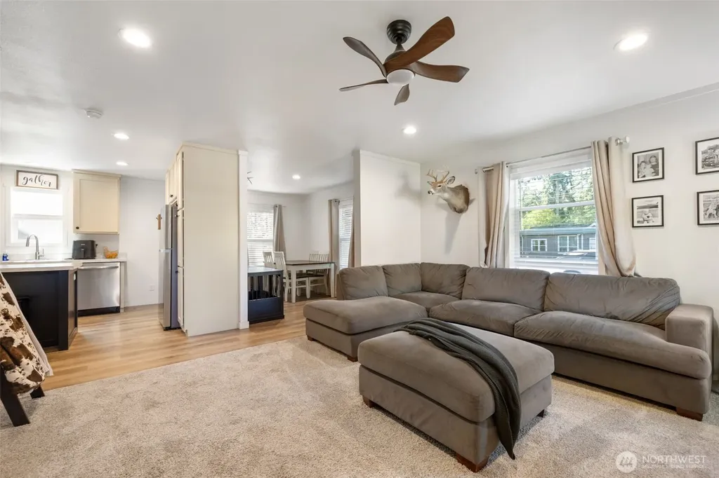 19613 25th Street Ct SW Lakebay WA 98349