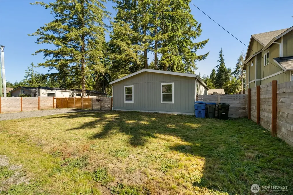 19613 25th Street Ct SW Lakebay WA 98349
