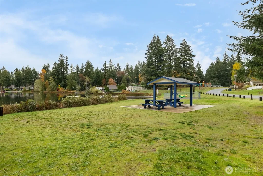 19613 25th Street Ct SW Lakebay WA 98349