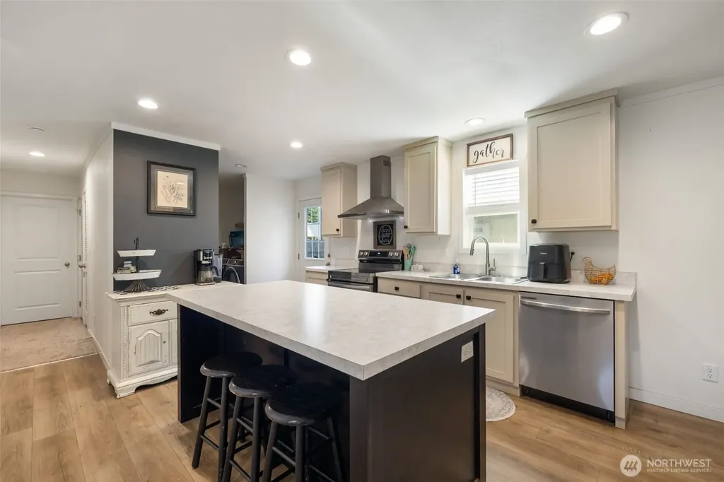 19613 25th Street Ct SW Lakebay WA 98349