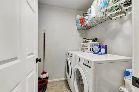 19019 96th Avenue Ct E Puyallup WA 98375