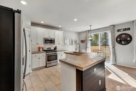 19019 96th Avenue Ct E Puyallup WA 98375