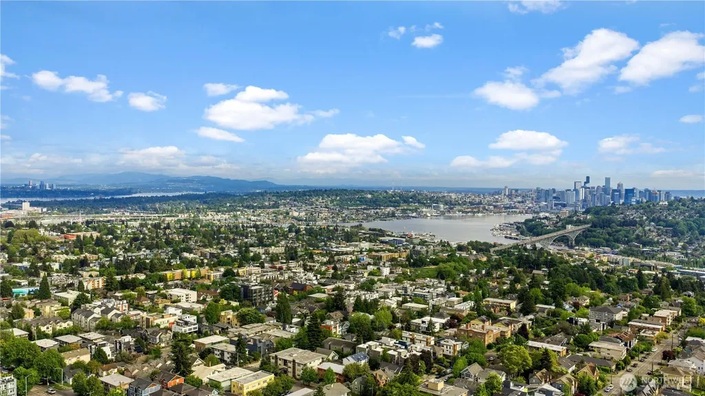 4420 Dayton Avenue N Seattle WA 98103