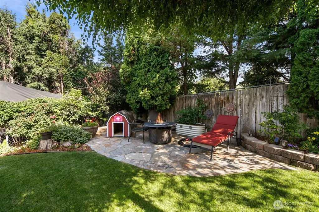 813 NE 12th Street East Wenatchee WA 98802
