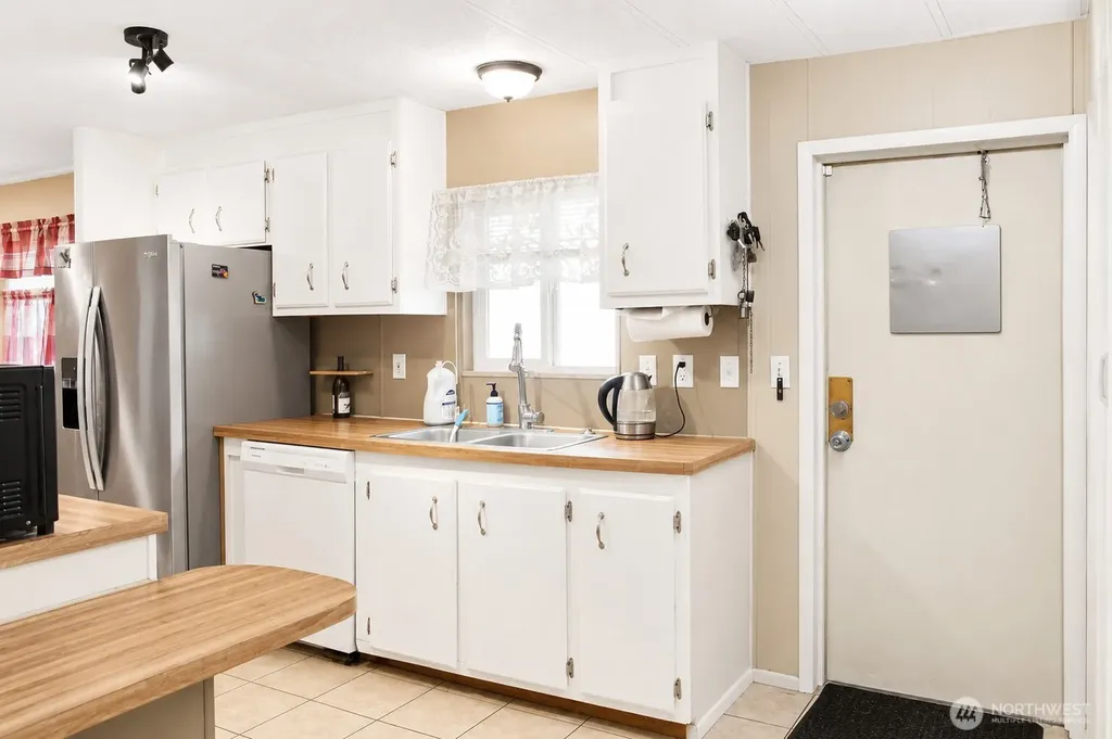 8001 SW 175th Avenue Longbranch WA 98351