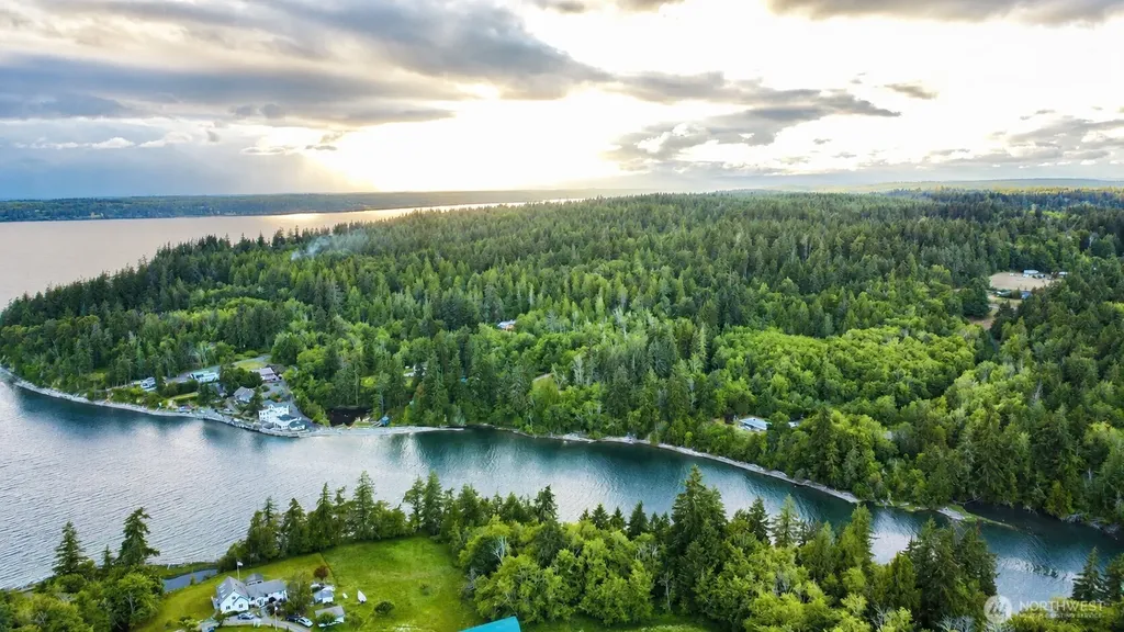 8001 SW 175th Avenue Longbranch WA 98351